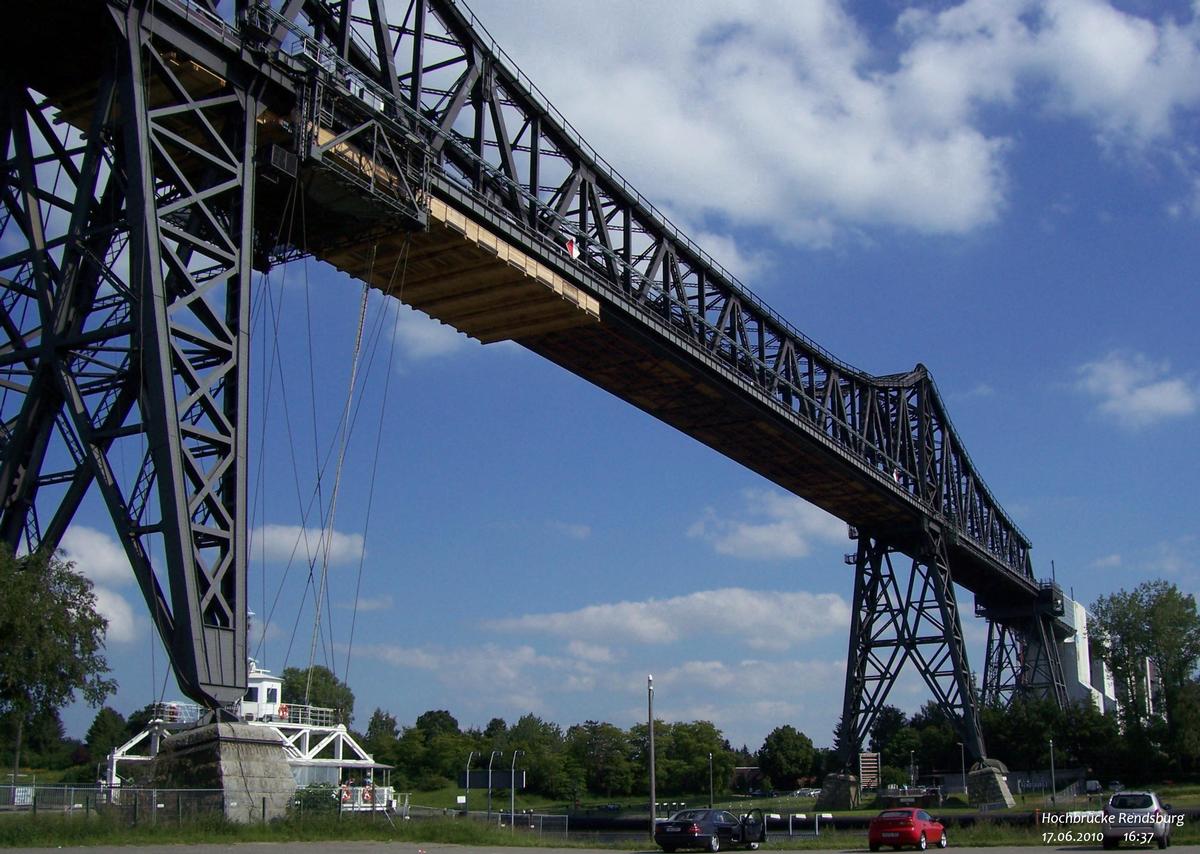 Hochbrücke Rendsburg über den Nord-Ostsee-Kanal 