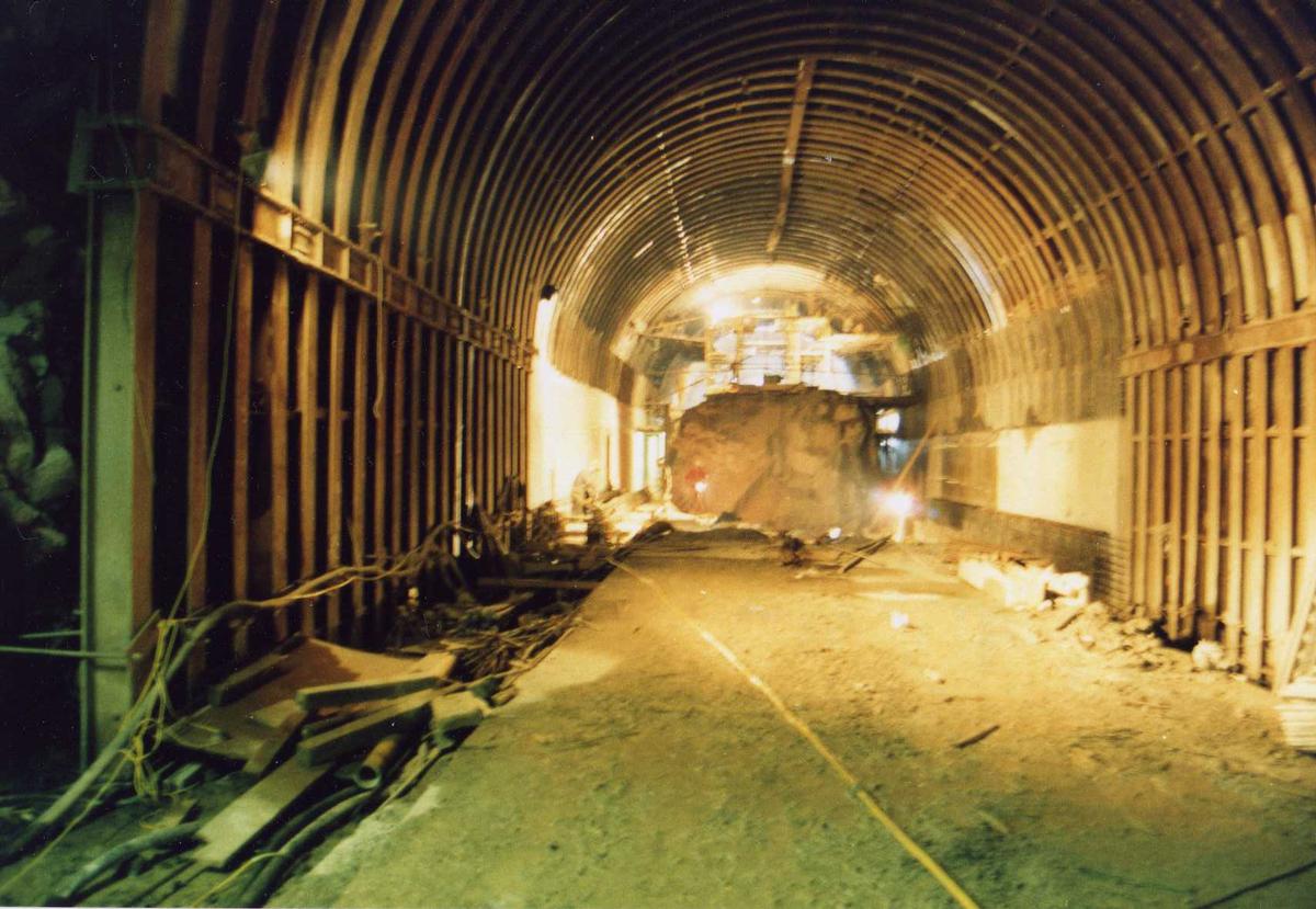 Penmaen-bach Tunnel 