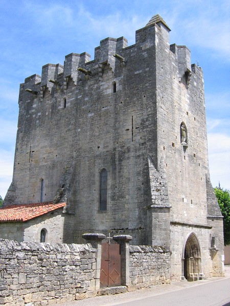 Eglise Saint-Martial 14ème siècle, Rudelle, Lot, Midi-Pyrénées, France 