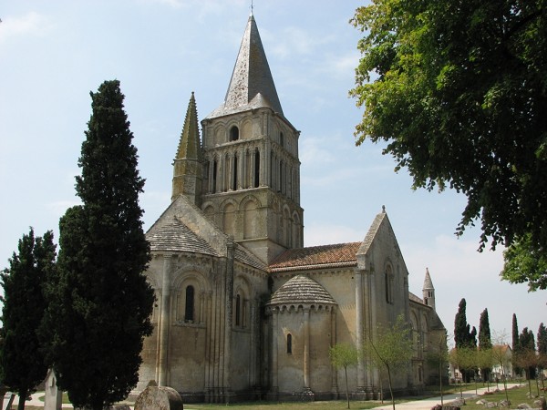 Kirche Saint-Pierre-de-la-Tour, Aulnay-de-Saintonge 