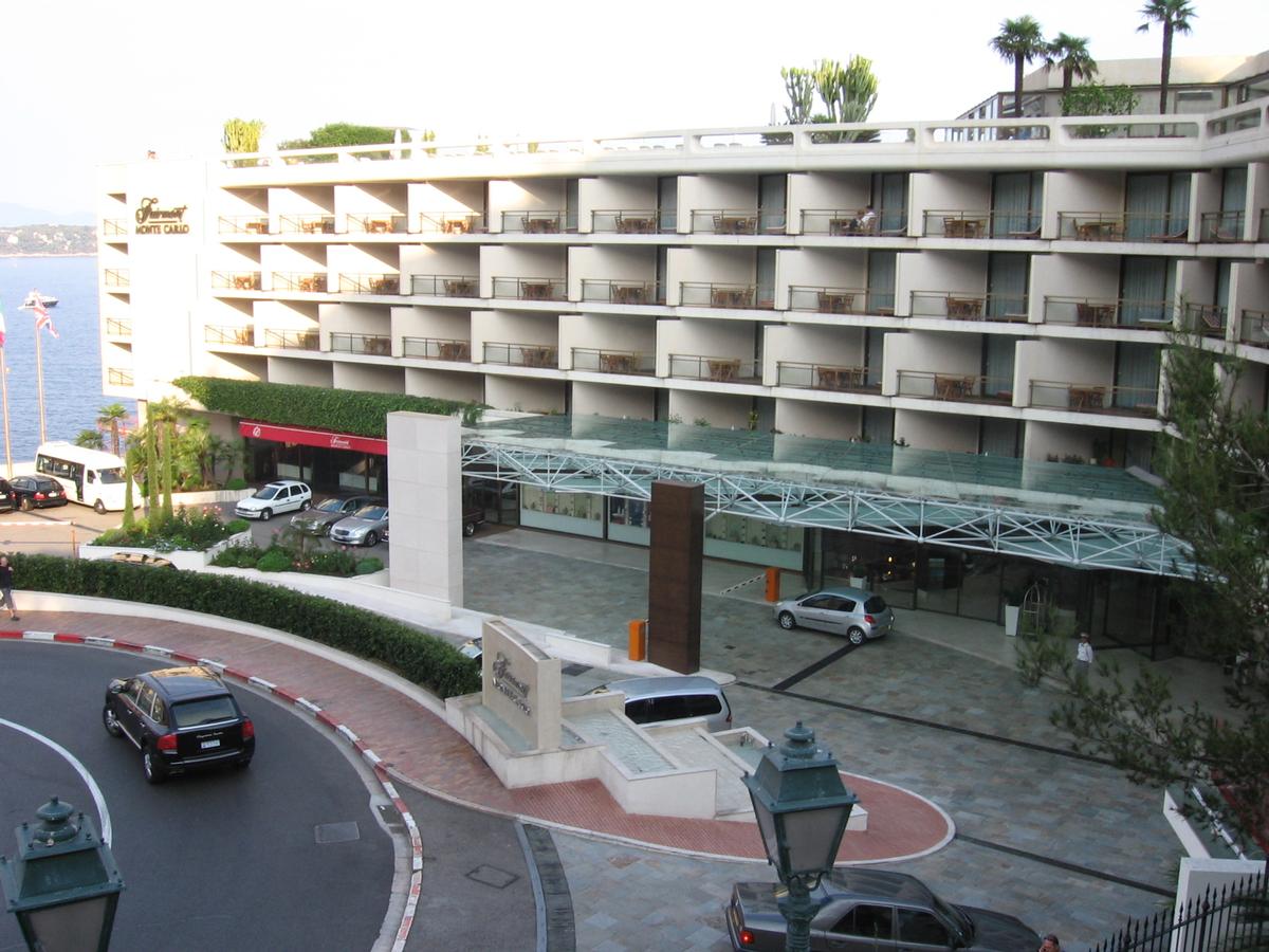 Fairmont HotelEntrée rénovée, Principauté de Monaco 