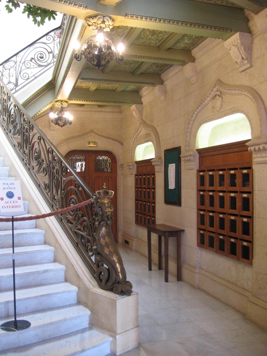 Palais de justicePalier du 1er étage, Principauté de Monaco 