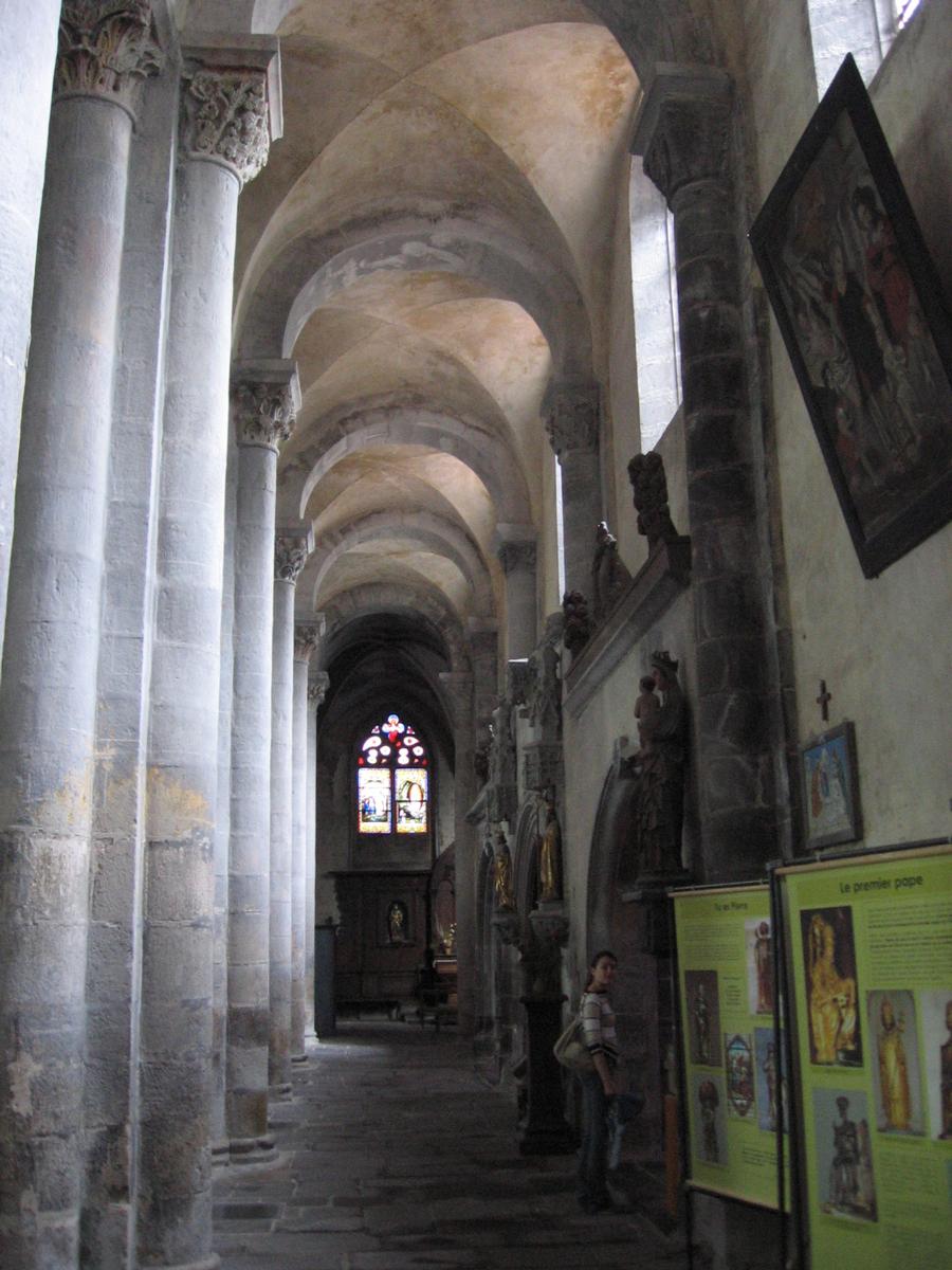 Saint-Pierre Abbey 