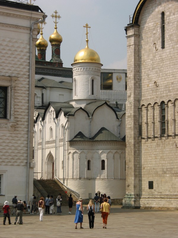 Church of the Deposition of the Virgin's Robe in Sobornay Sguare in Moscow Kremlin 
