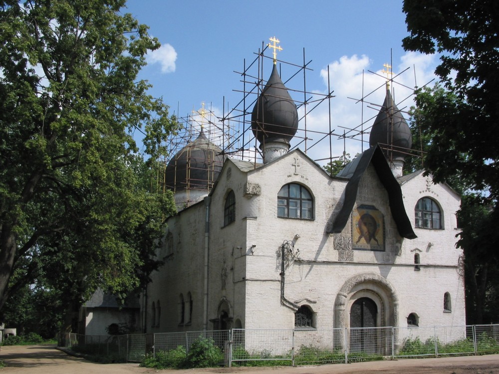 Cathédrale de l'Intercéssion du couvent Marfo-Mariinsky à Moscou 
