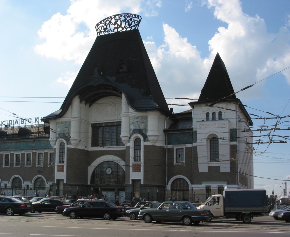 Yaroslavl Railway Station. In Kalanchyovskaya (now Komsomolskaya) Square 1902-1904 Main entrance 