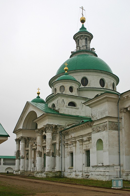 Dmitrovsky Cathedral 1794-1802. The Yakovlevsky monastery. Rostov (Rostov the Great), Yaroslavl Oblast, Russia 