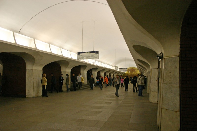 Metrobahnhof Borowizkaja in Moskau 