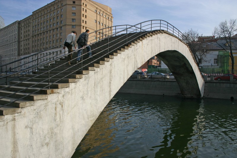 Sadovnichesky-Brücke, Moskau 