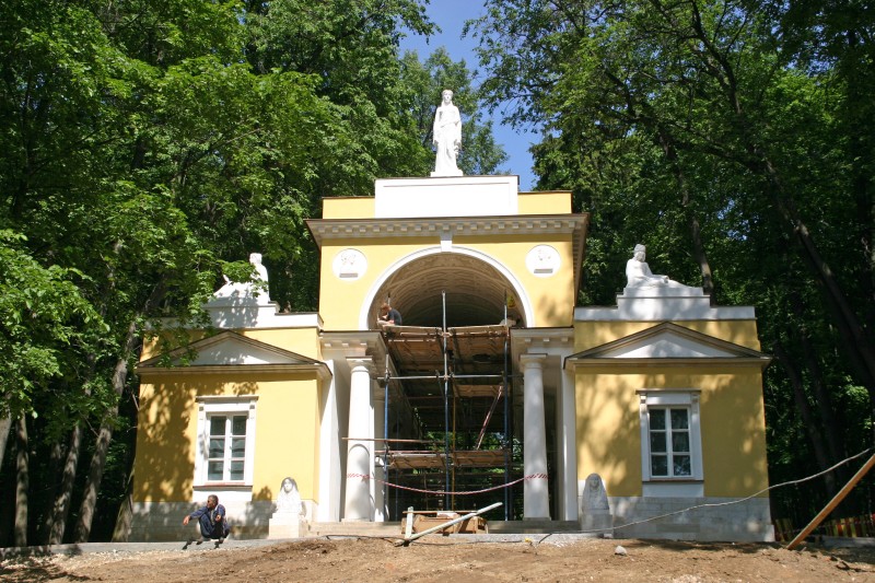 Zarizyno - Milovida-Pavillion erbaut vom Architekten I. W. Egotow (1800) 