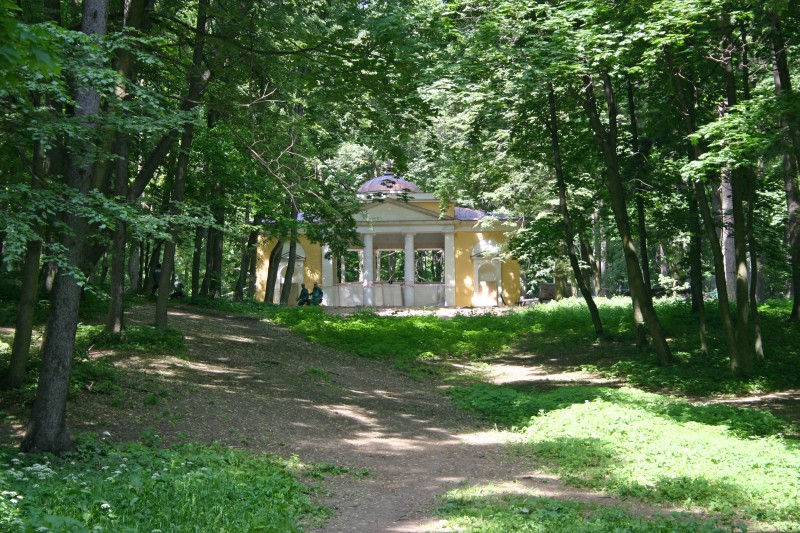 Zarizyno - Nerastankino-Pavillon (1803-1804) des Architekten I. W. Egotow 