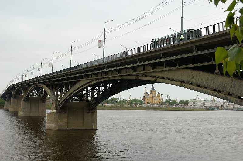 Kanavinsky Bridge crosses Oka river, Nizhny Novgorod, Nizhny Novgorod Oblast, Russia 