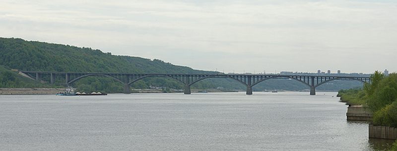 Molitovsky Bridge crosses Oka river, Nizhny Novgorod, Nizhny Novgorod Oblast, Russia 