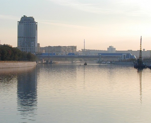 Turm 2000 & Bagration-Brücke, Moskau 
