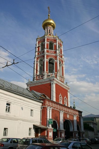 Church of the Intercession above the monastery gates, with a belltower. 1694 