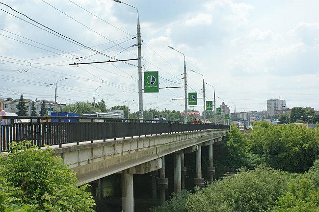 Zaretschensky-Brücke 