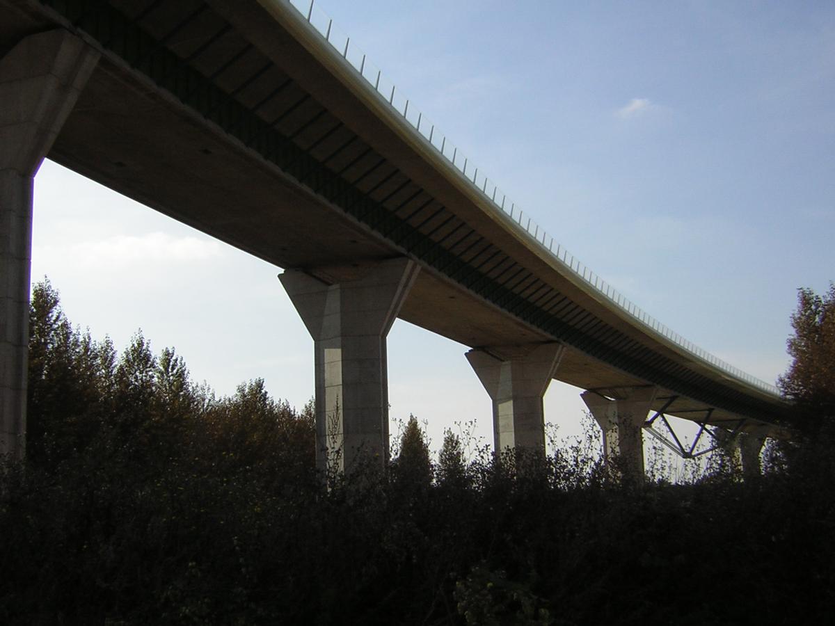 Talbrücke Meaux 