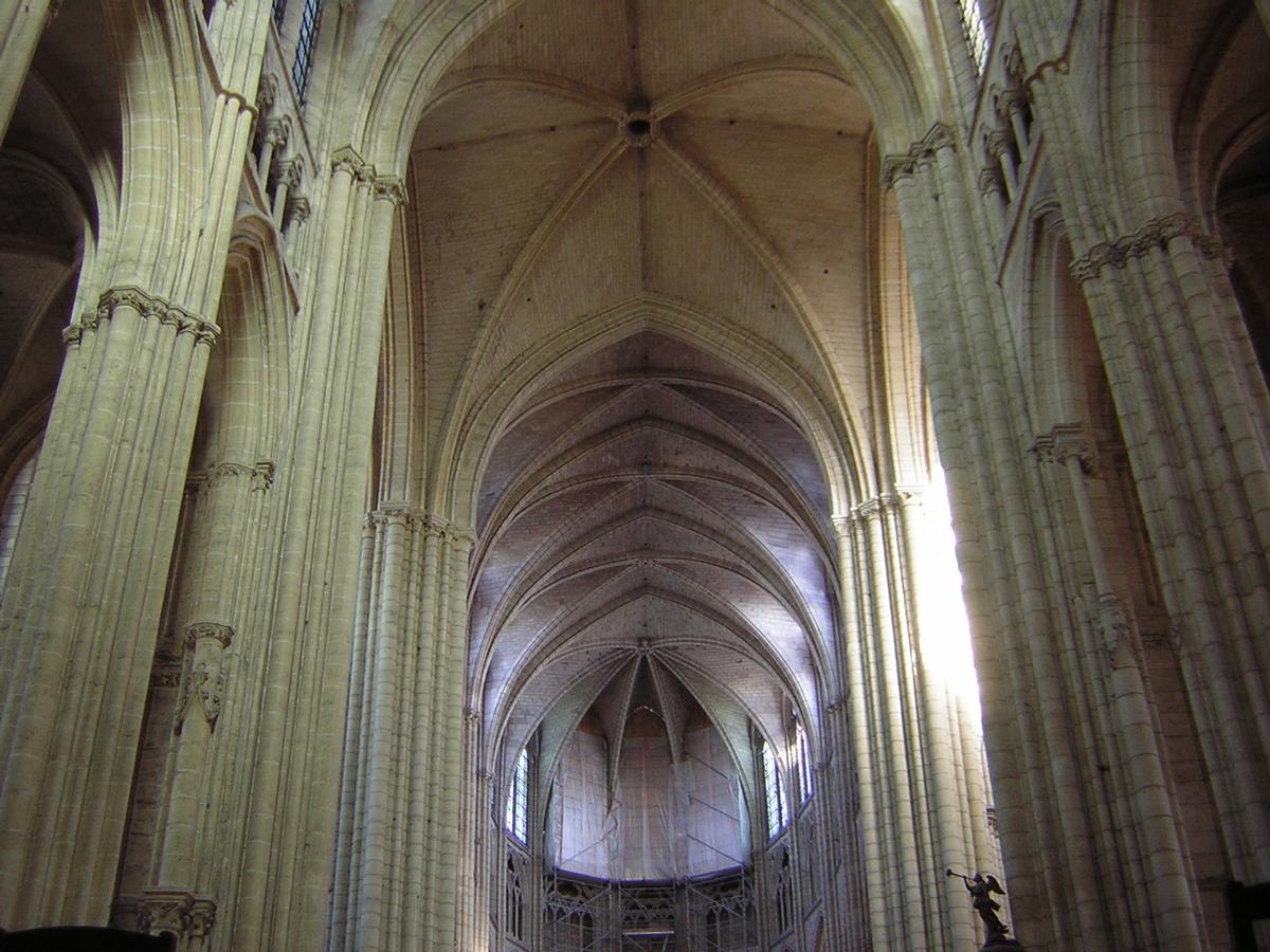intérieur de la cathédrale 