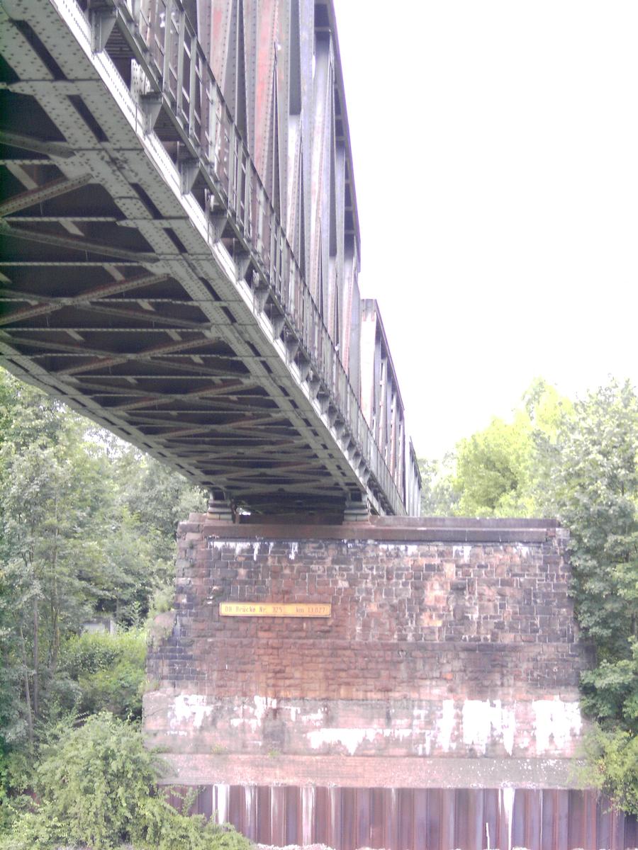 Rhine-Herne Canal - Railroad Bridge no. 325 