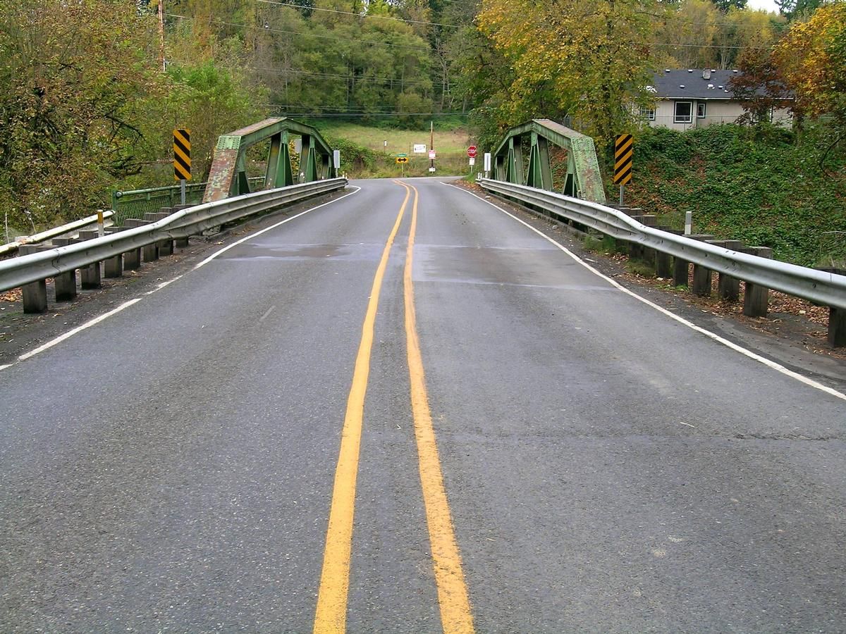 Abernethy Creek Bridge 