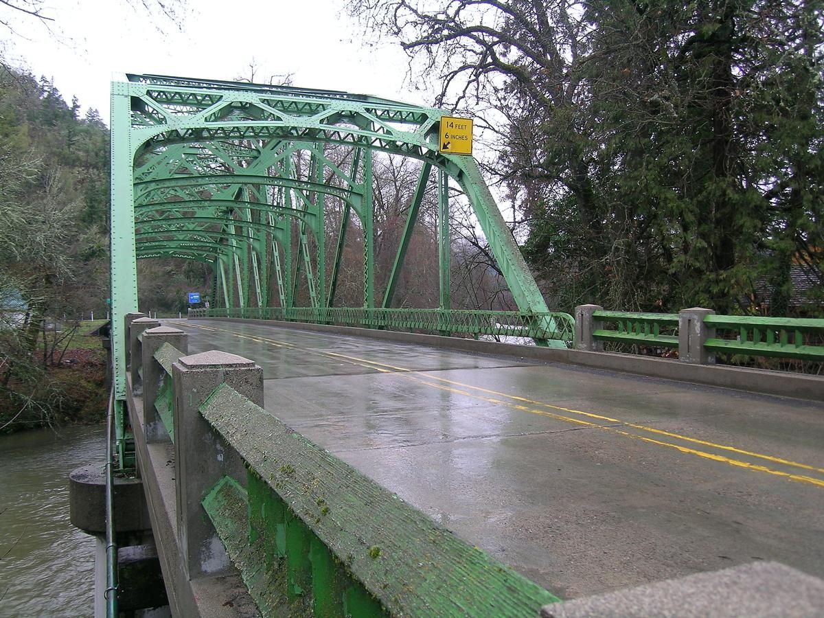 Applegate Bridge 