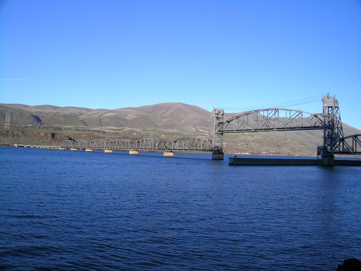 BNSF - Celilo Bridge 