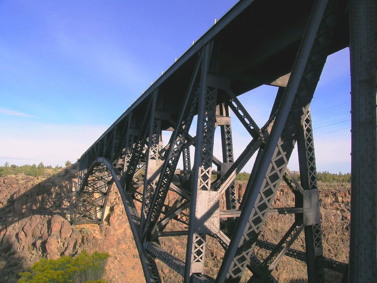 Crooked River Rail Bridge 