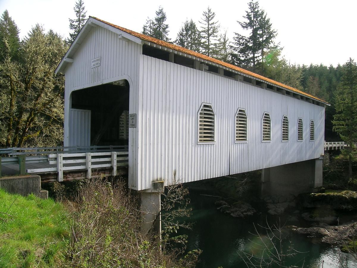 Dorena Covered Bridge 