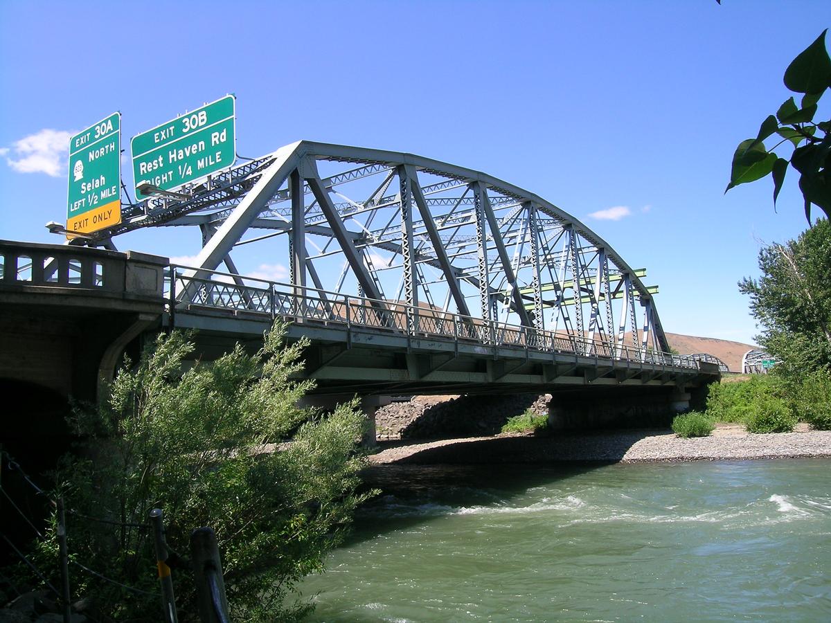 I-82 Naches River Bridge 