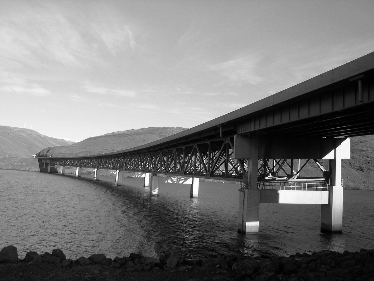 I-84: John Day River Bridge 