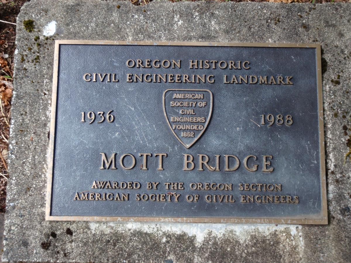 Mott Bridge 
