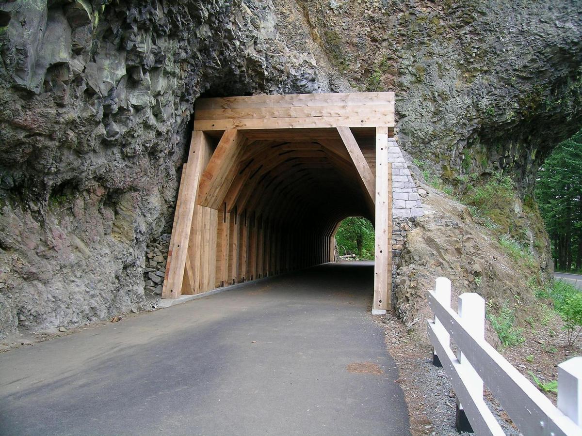 Oneonta Tunnel 