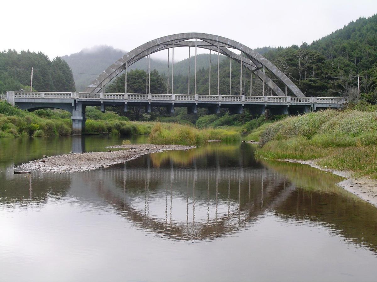 Tenmile Creek Bridge 