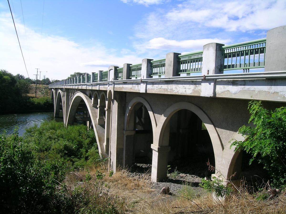 Umatilla River Bridge 