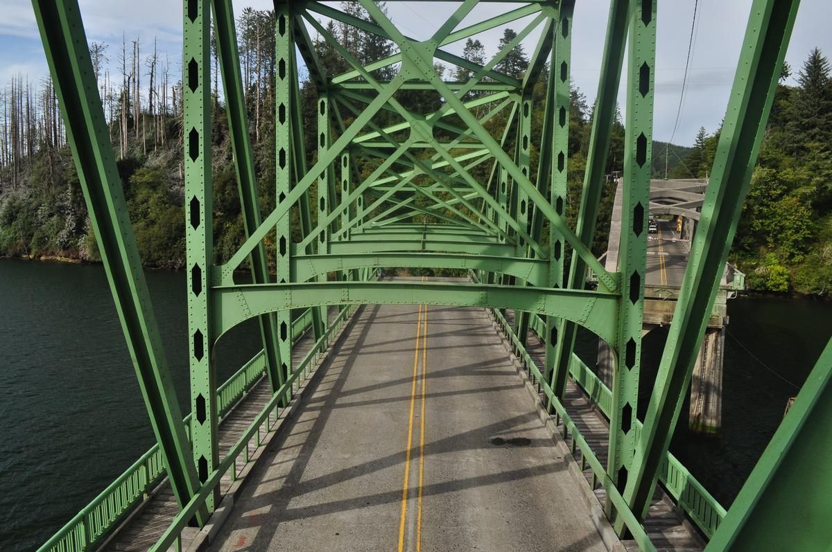 Umpqua River Bridge 