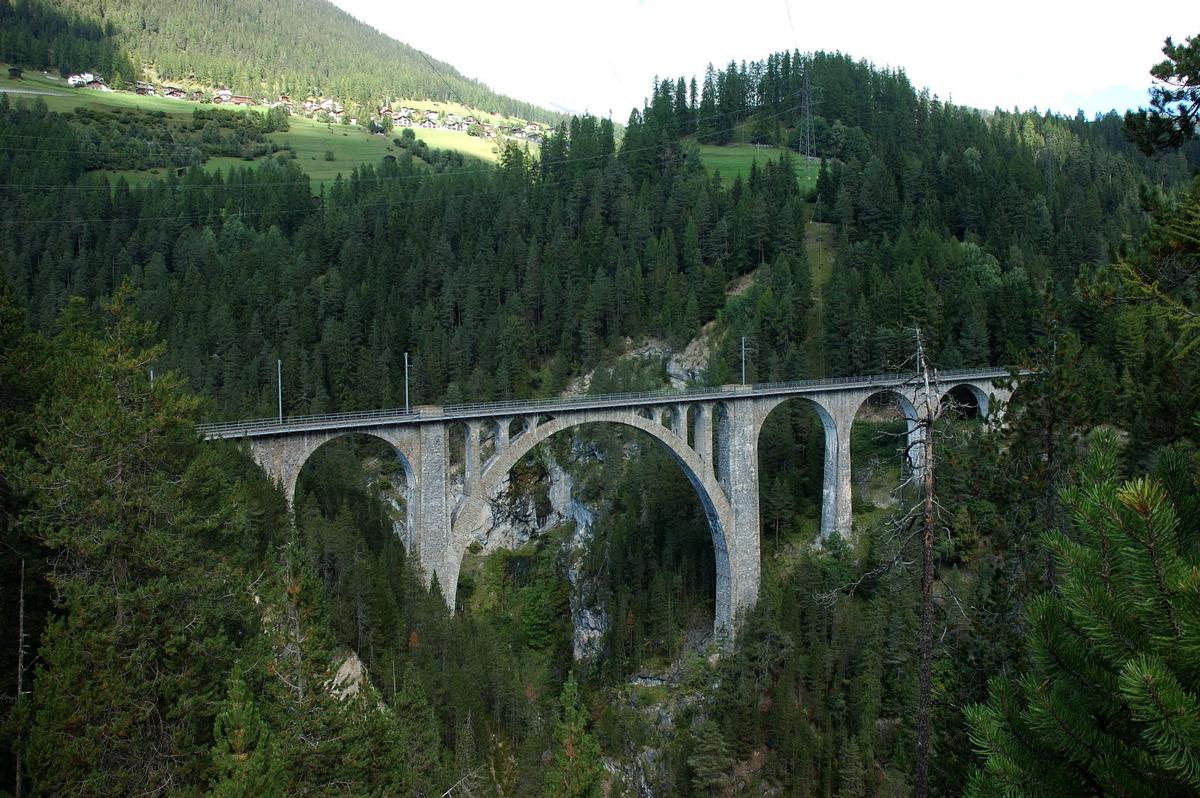 Viaduc de Wiesen, Suisse 
