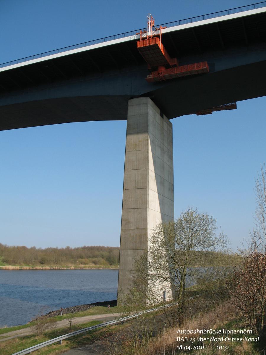 Autobahnhochbrücke Hohenhörn 