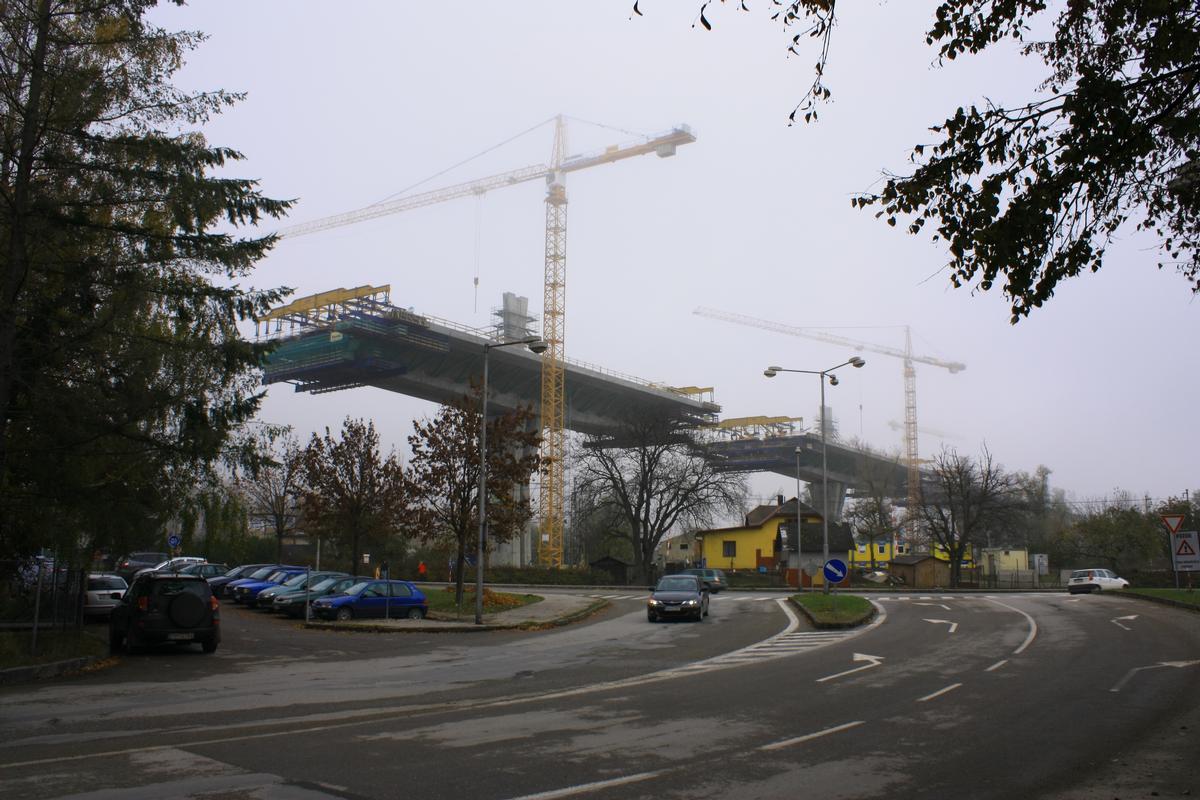 Autobahnbrücke Považská Bystrica D1 