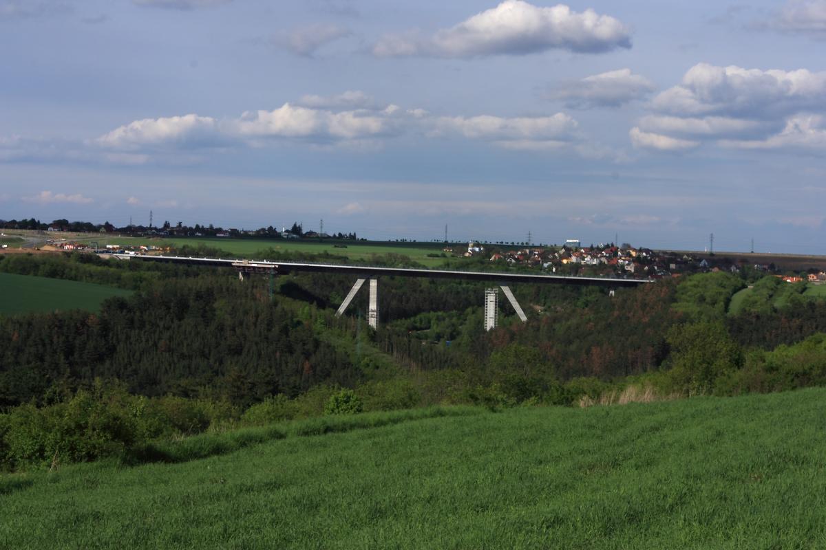 Lochkov Bridge 