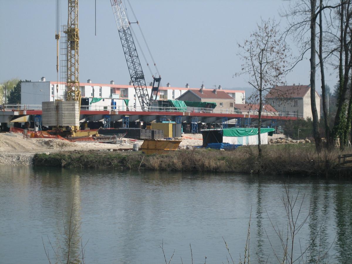 Pont Audincourt-Valentigney Préparation mise en place du tablier 