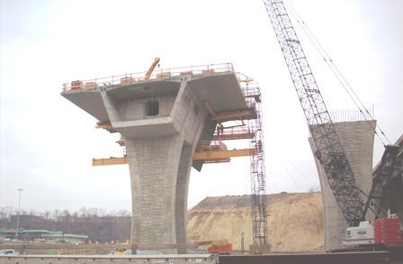 Allegheny River Bridge, under construction 