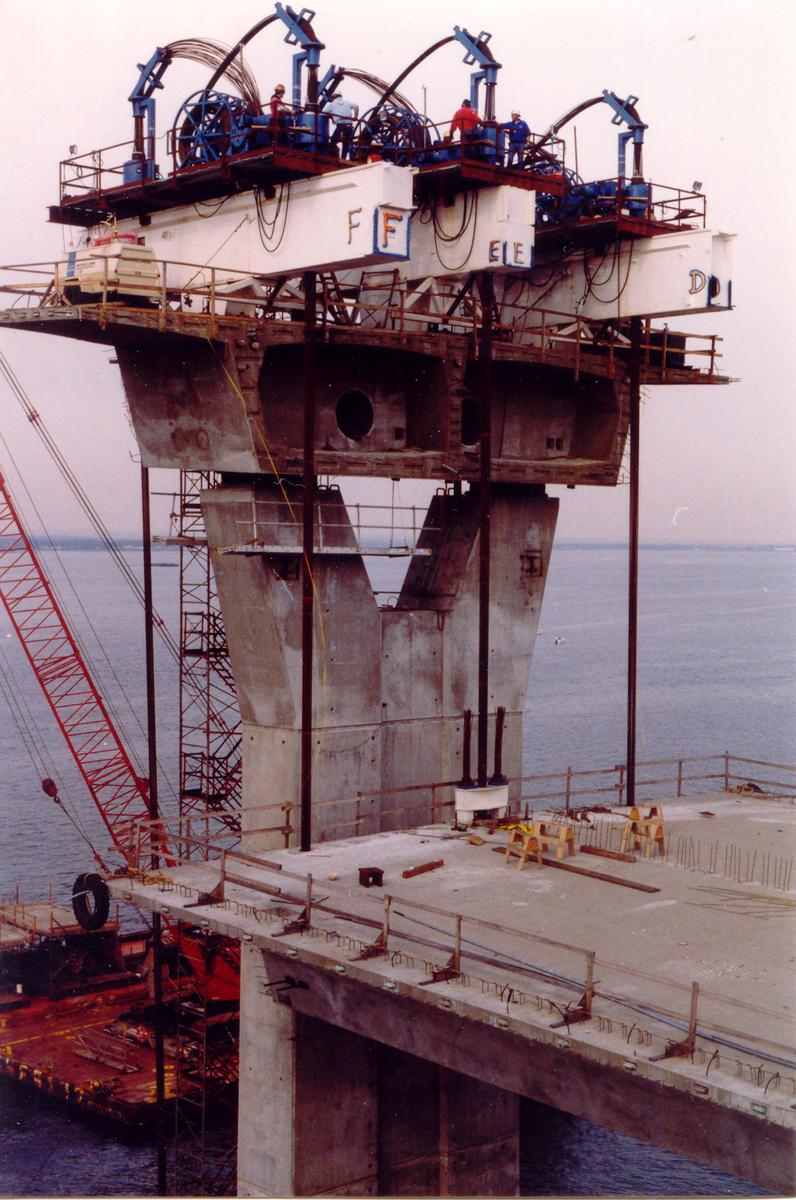 Construction of the Jamestown-Verrazano Bridge 1990-1992 