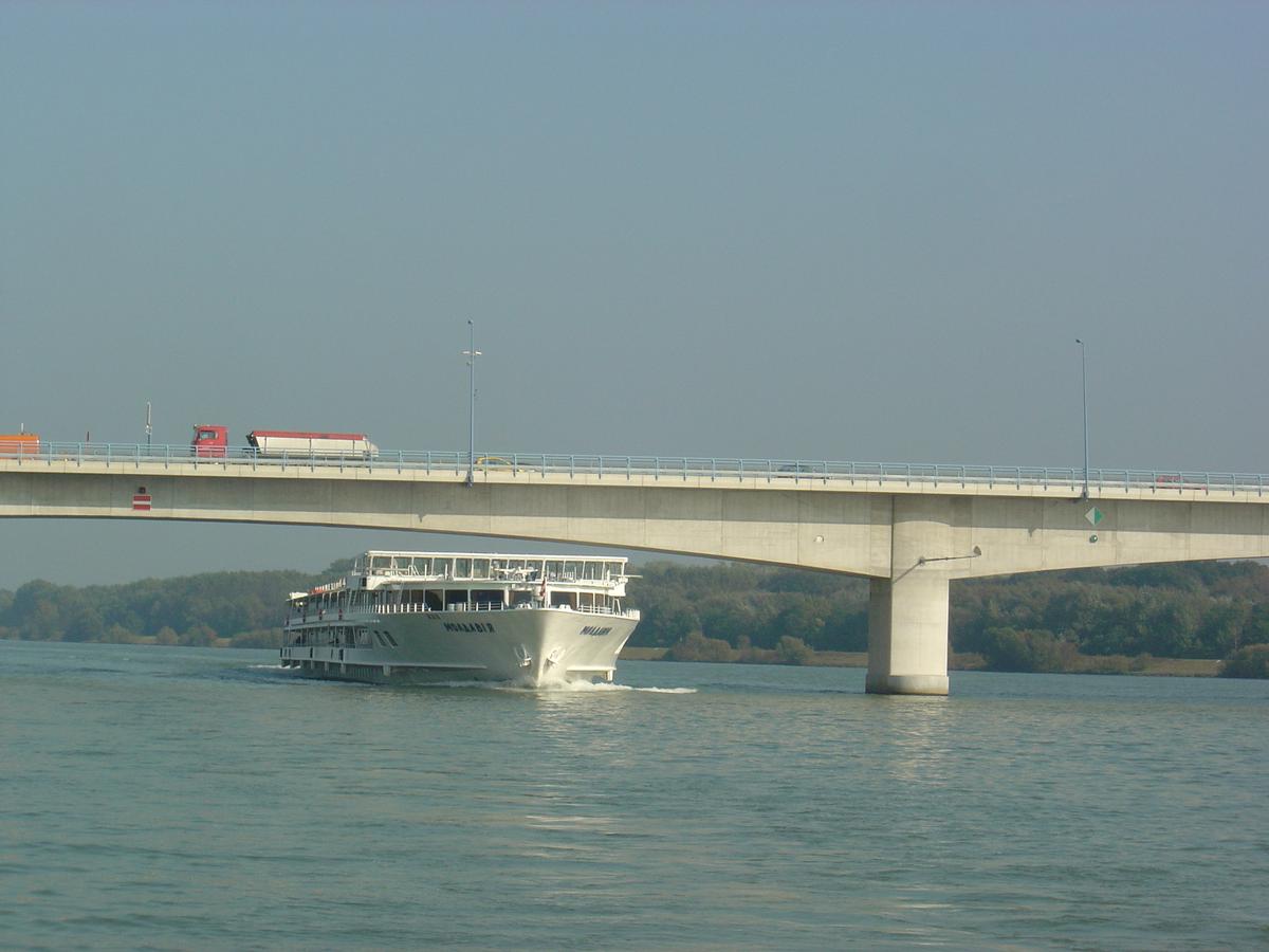 Donaubrücke Pöchlarn 