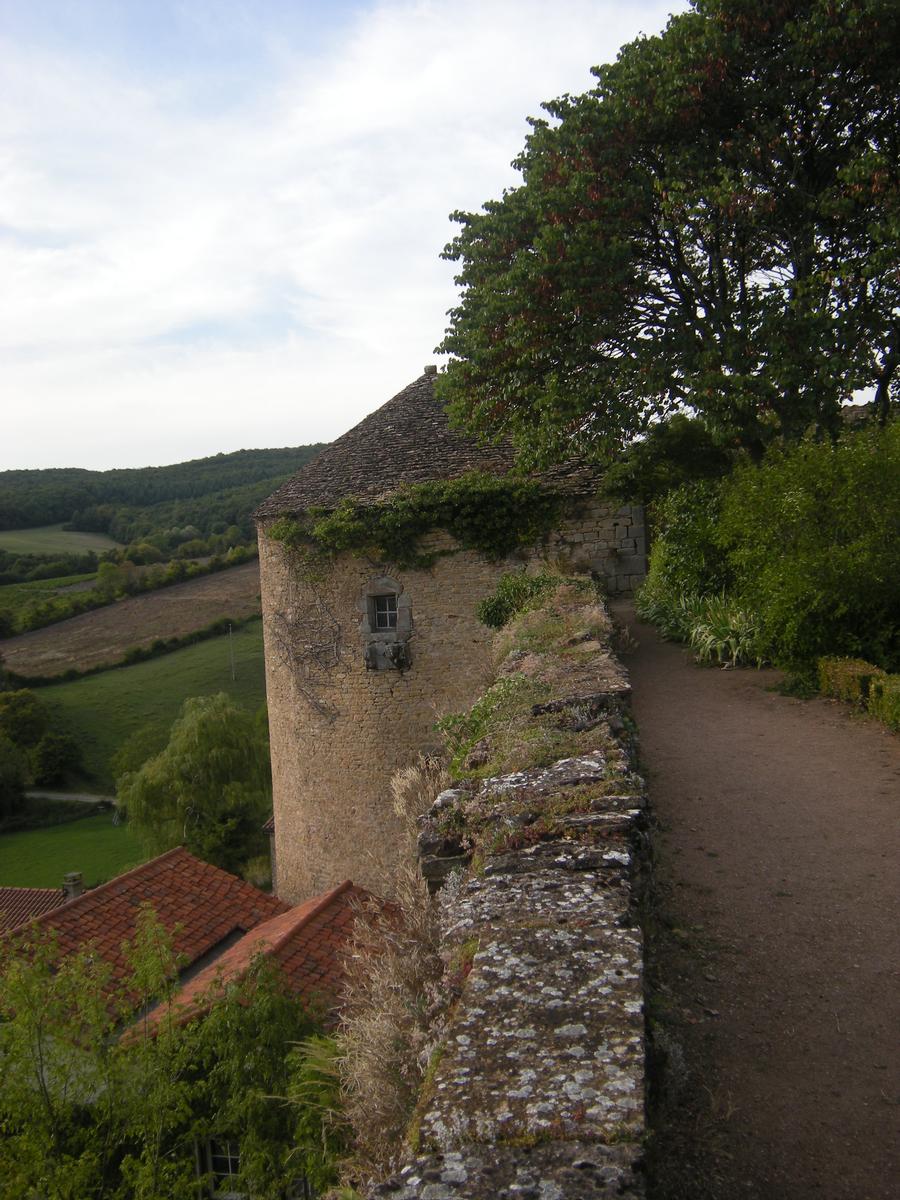 Berzé-le-Châtel Castle 