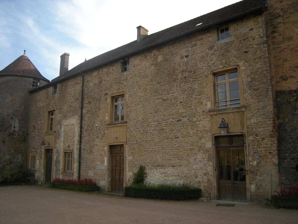 Burg Berzé-le-Châtel 
