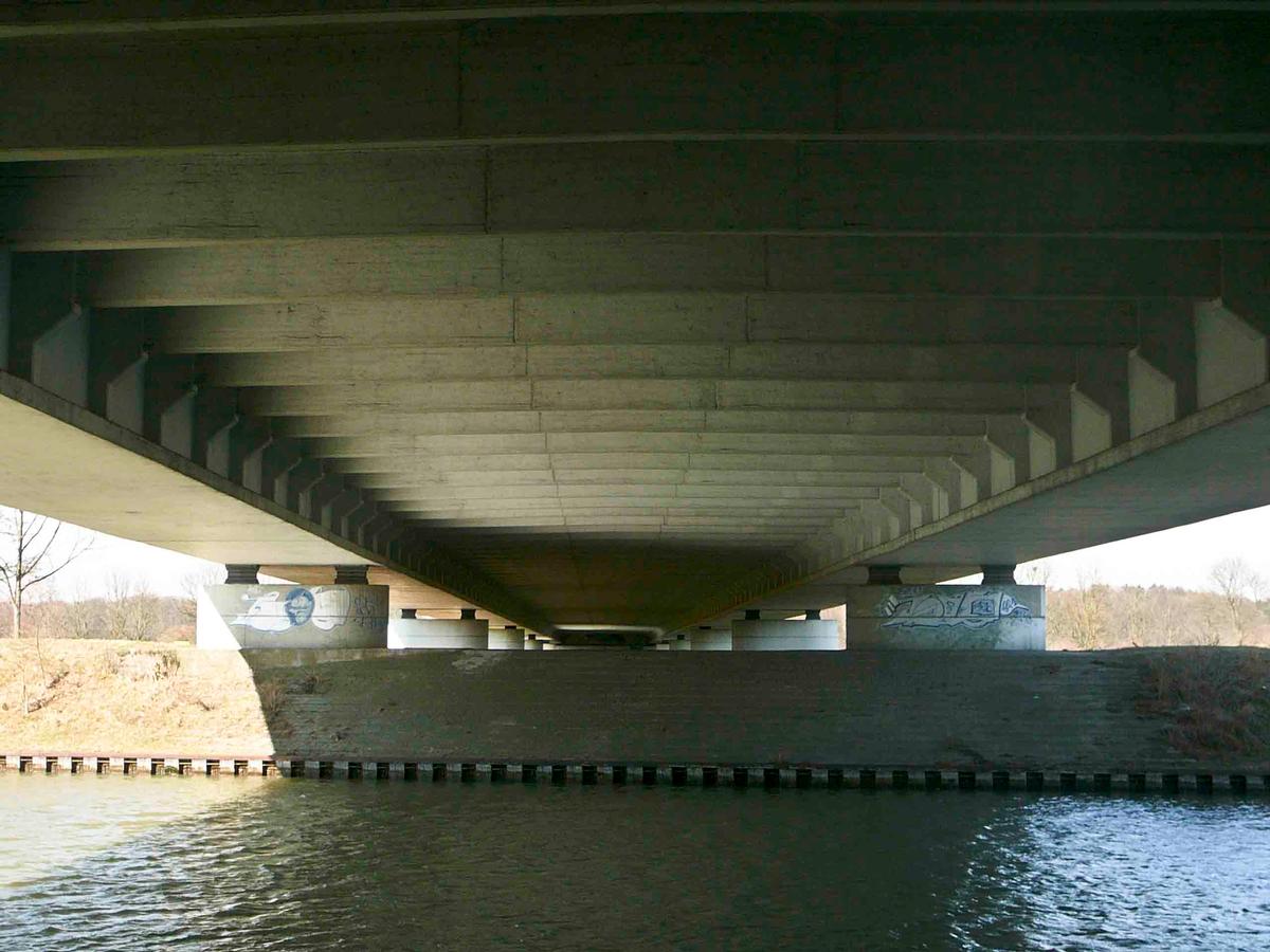 Bundesautobahnbrücke Nr. 409a km 10,858 