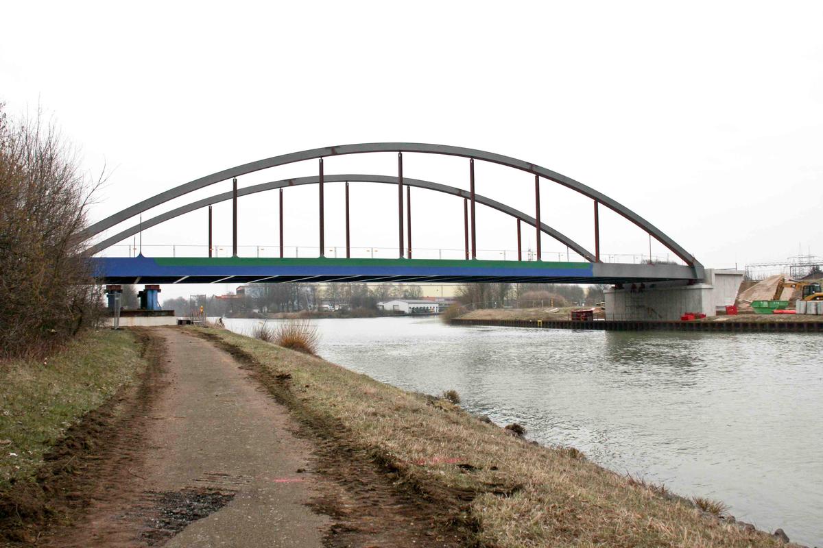 Einschieben der Spellener Brücke Nr. 401 km 2,583 