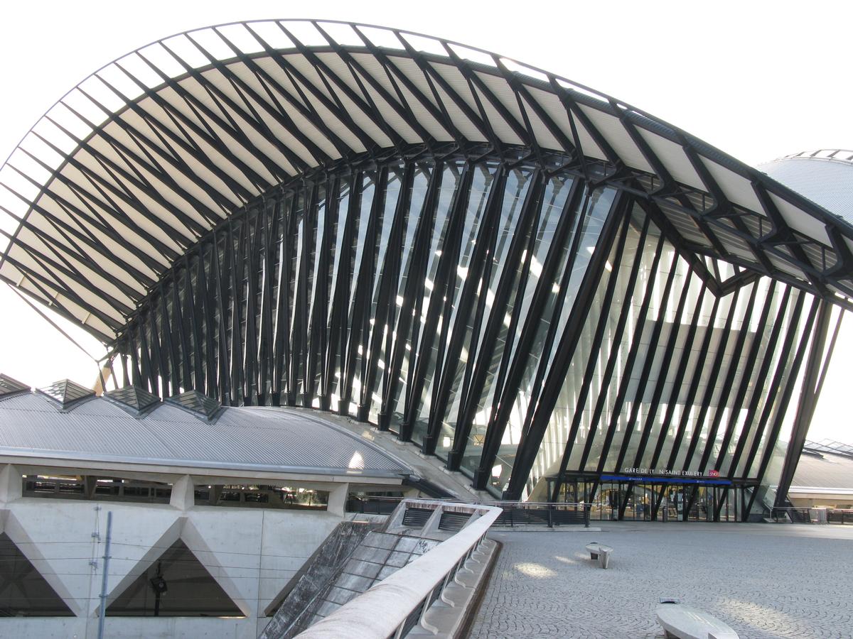 Lyon-St.Exupéry, TGV-Bahnhof 