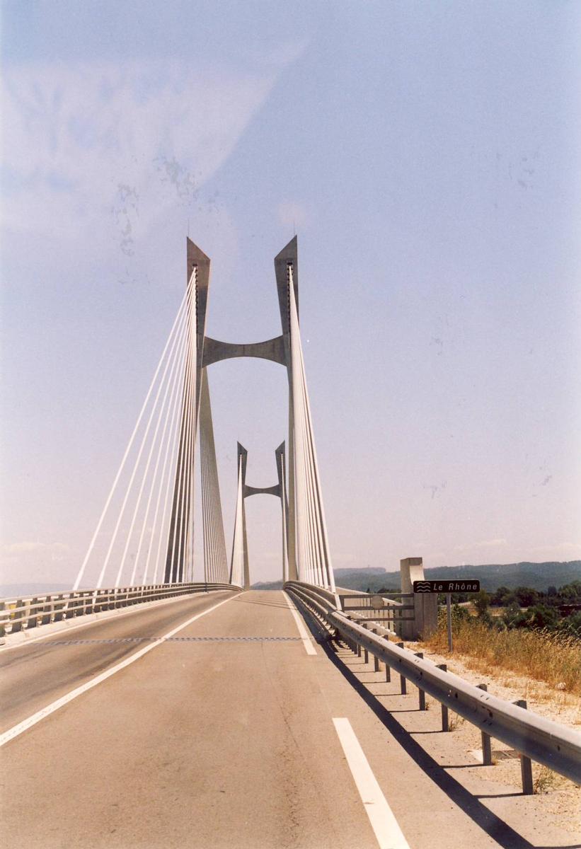 Rhône-Brücke zwischen Tarascon und Beaucaire 