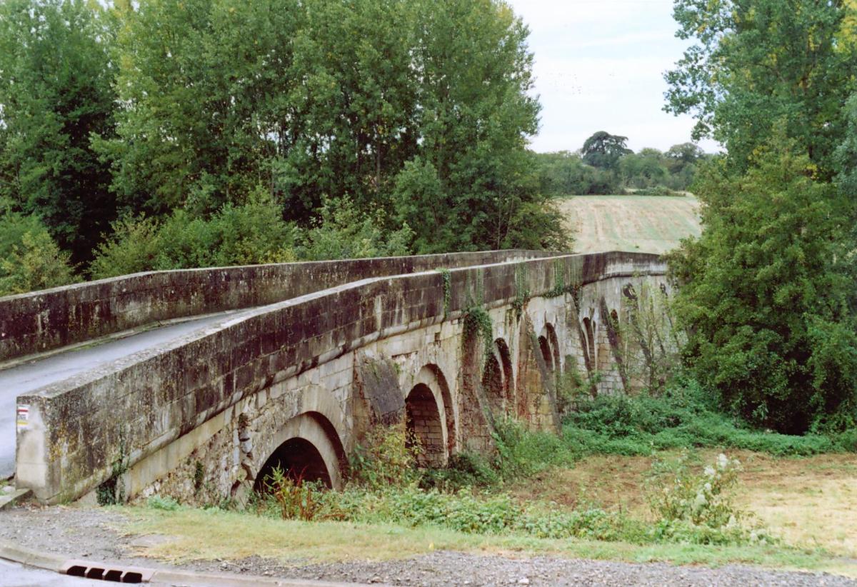 Airvault, Pont de Vernay 